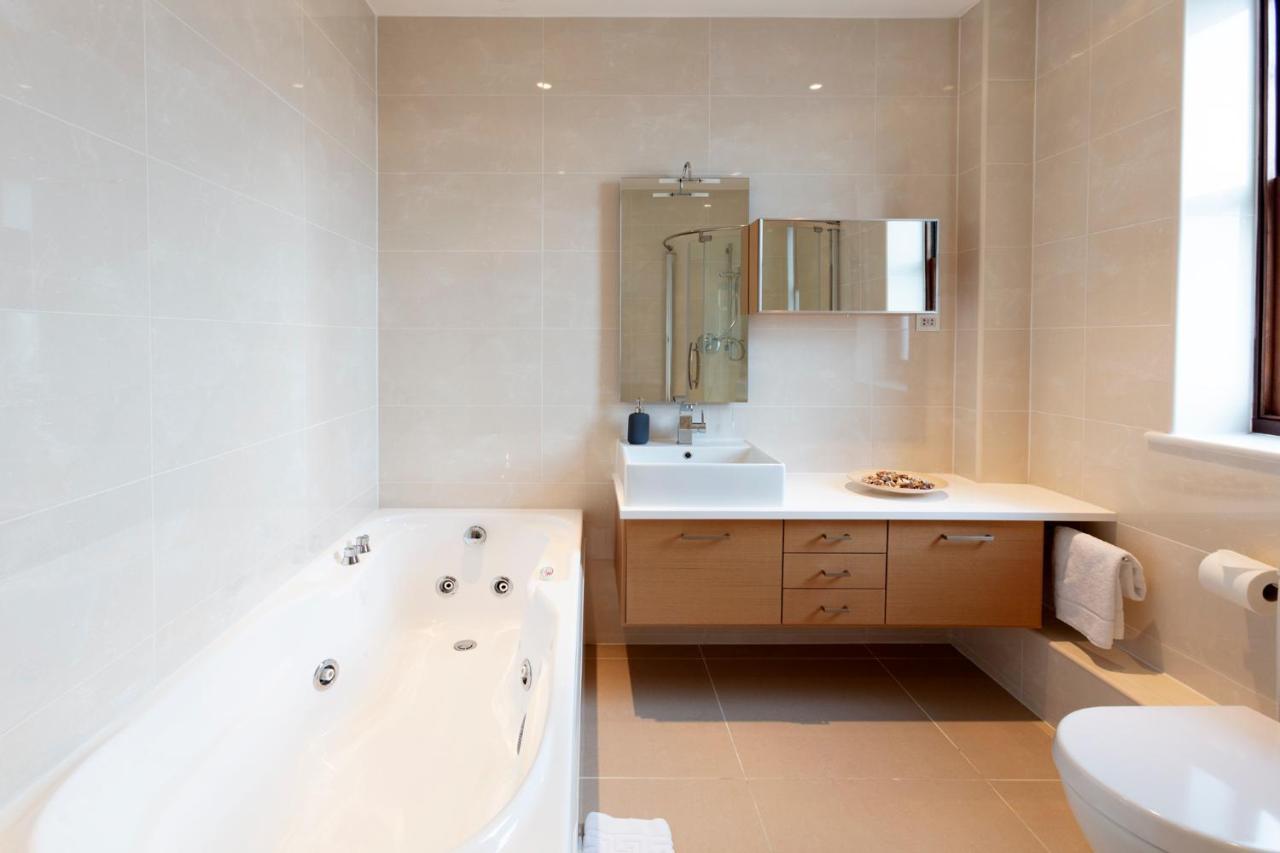 Hampden Apartments - The Henry Windsor Extérieur photo